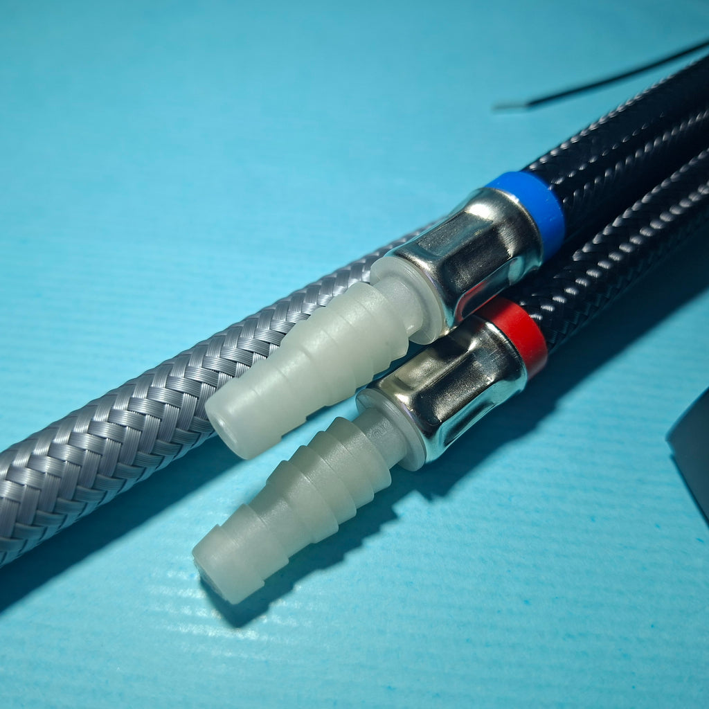 Torneira misturadora giratória com chuveiro extraível Comet Capri Piccina - Preto acetinado com microinterruptor