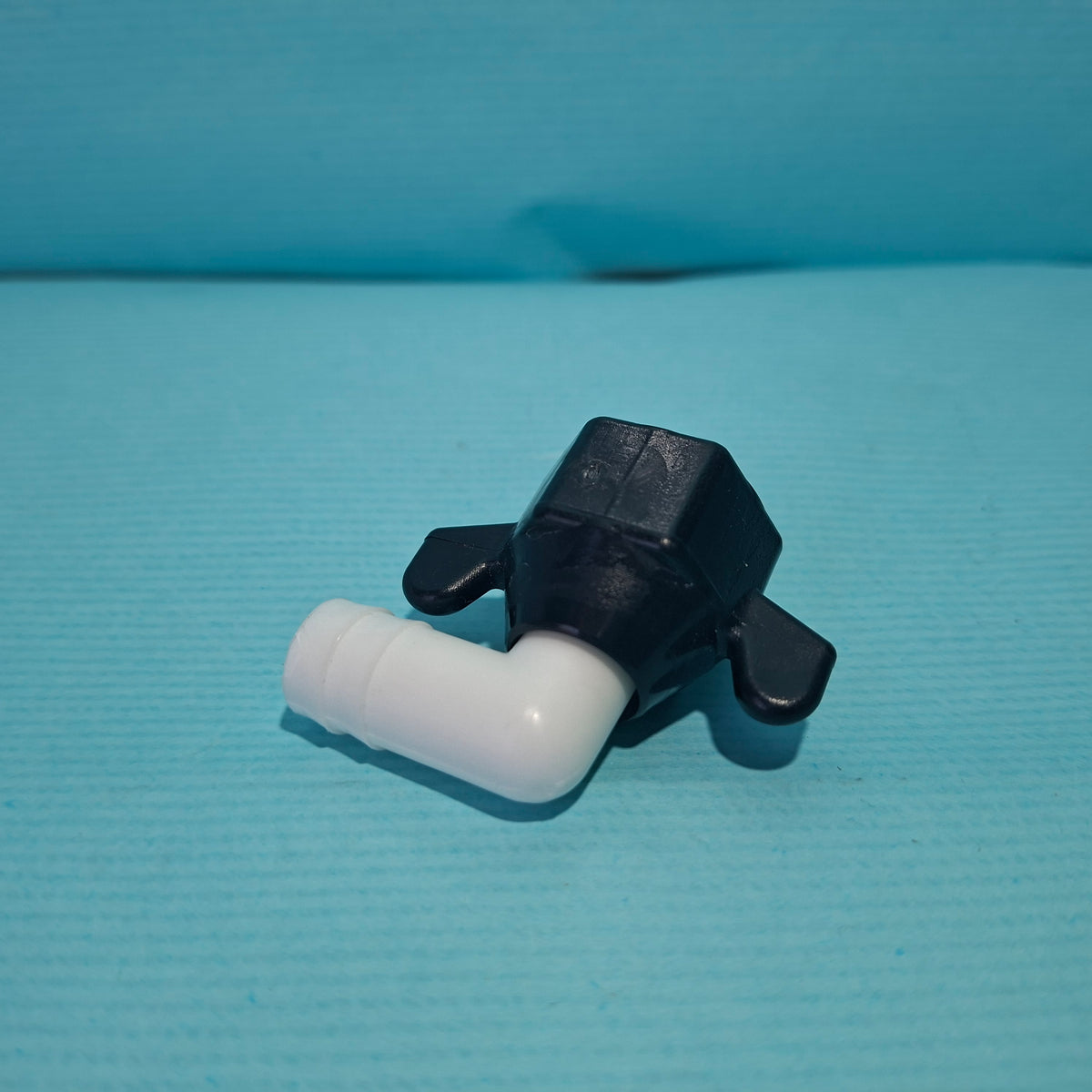 Ligador curvo para bomba de água de pressão - 12 mm