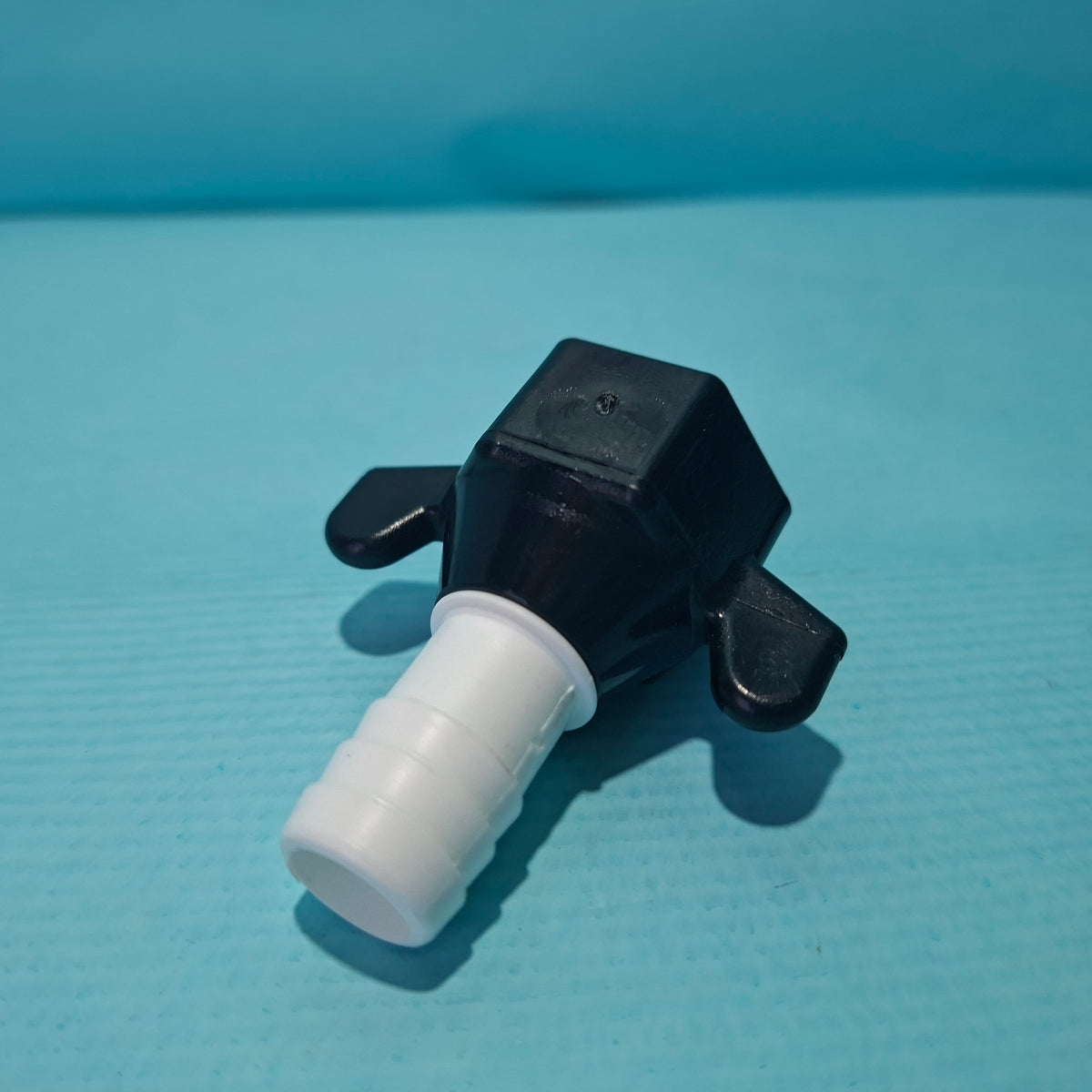 Ligador direito para bomba de água de pressão - 12 mm