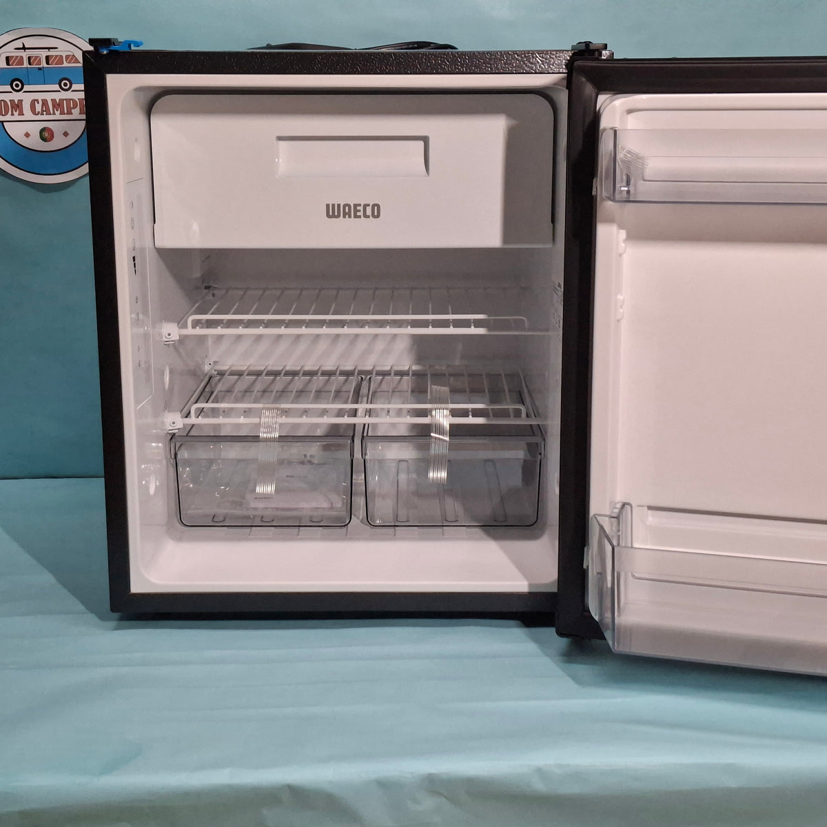 Frigorífico com congelador 12/24v- Waeco WCR60 - 60 litros