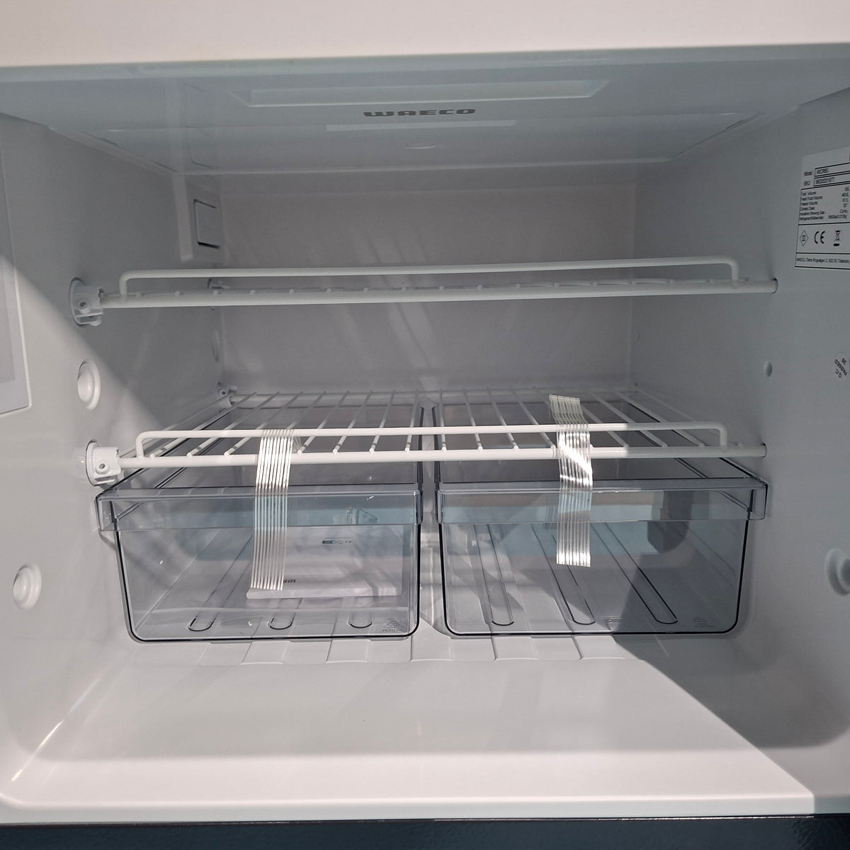 Frigorífico com congelador 12/24v- Waeco WCR60 - 60 litros